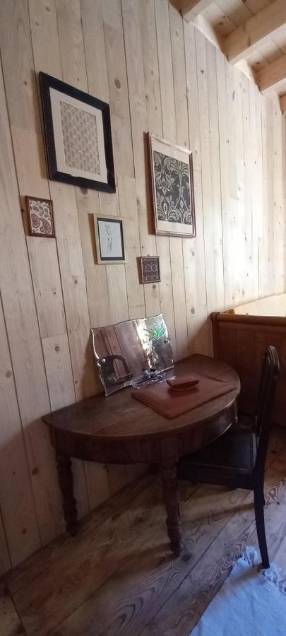 Appartement De Charme Dans Une Maison Isolee Presilly  Dış mekan fotoğraf