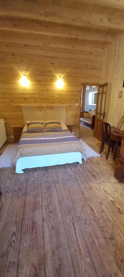 Appartement De Charme Dans Une Maison Isolee Presilly  Dış mekan fotoğraf