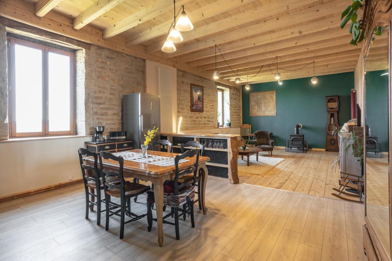 Appartement De Charme Dans Une Maison Isolee Presilly  Dış mekan fotoğraf