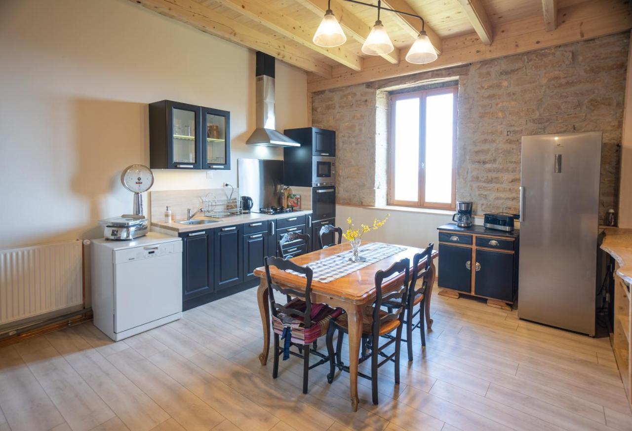 Appartement De Charme Dans Une Maison Isolee Presilly  Dış mekan fotoğraf