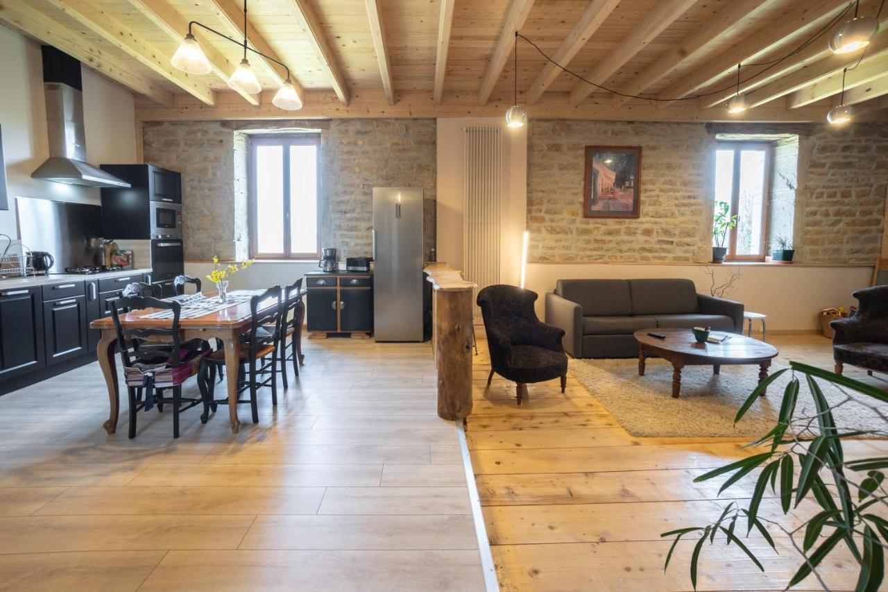 Appartement De Charme Dans Une Maison Isolee Presilly  Dış mekan fotoğraf